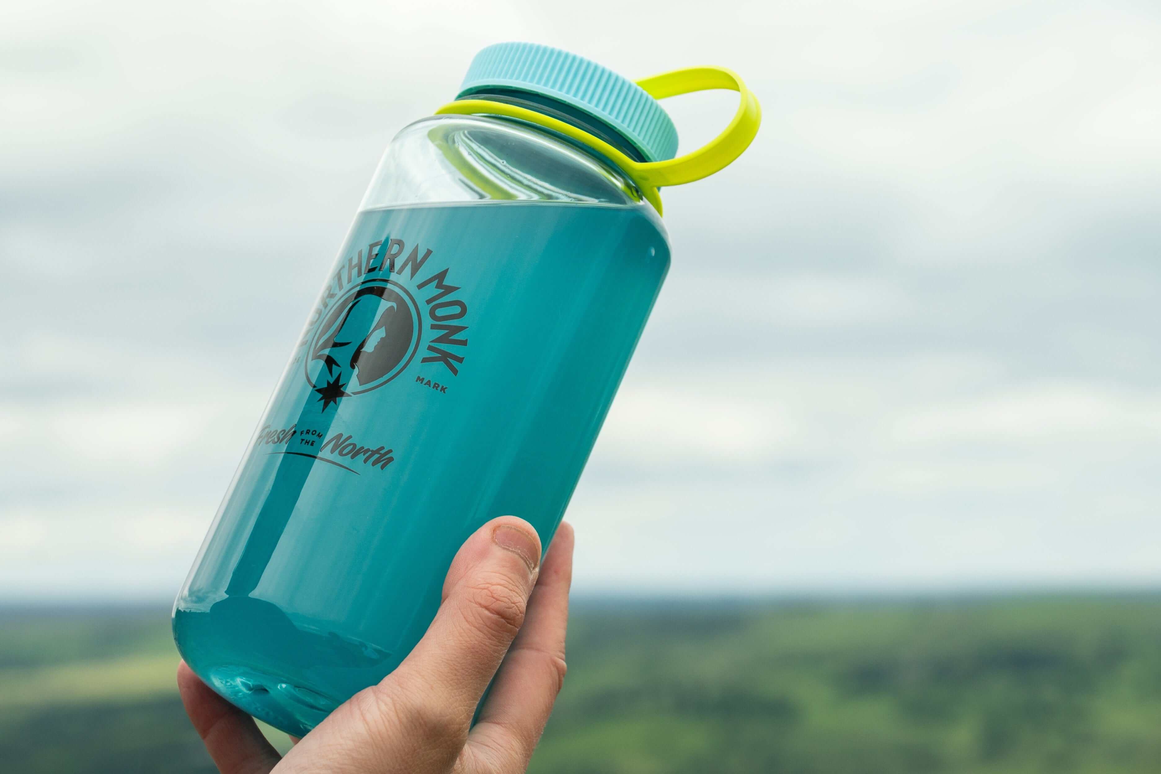 NORTHERN MONK NALGENE WATER BOTTLE 1L SEAFOAM BLUE - Image 4